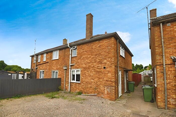 3 Bedroom Semi-detached House For Sale In Terrington Close, Emneth, Wisbech, Norfolk, PE14