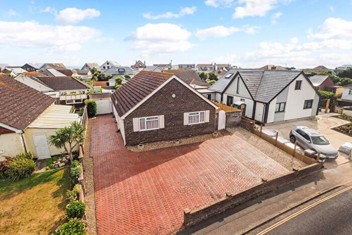 3 Bedroom Detached Bungalow For Sale In Farm Road, Bracklesham Bay, West Sussex, PO20