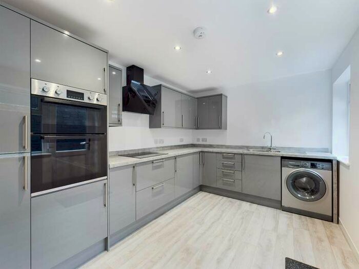 3 Bedroom Terraced House To Rent In Howard Place, Hanley, Stoke-on-trent, ST1