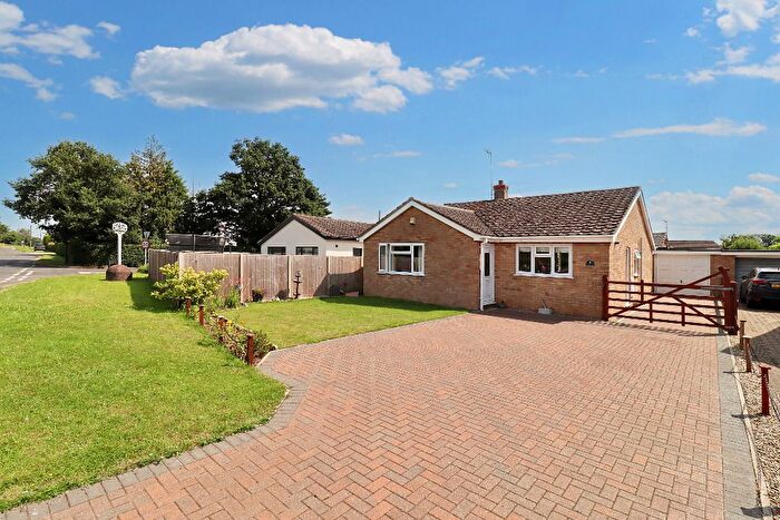 3 Bedroom Detached Bungalow For Sale In Downham Road, Runcton Holme, King's Lynn, Norfolk, PE33