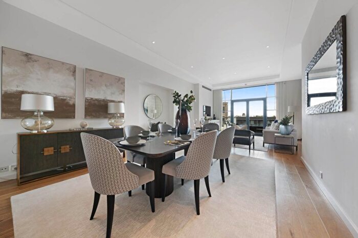 2 Bedroom Flat To Rent In Trevor Square, Knightsbridge, SW7