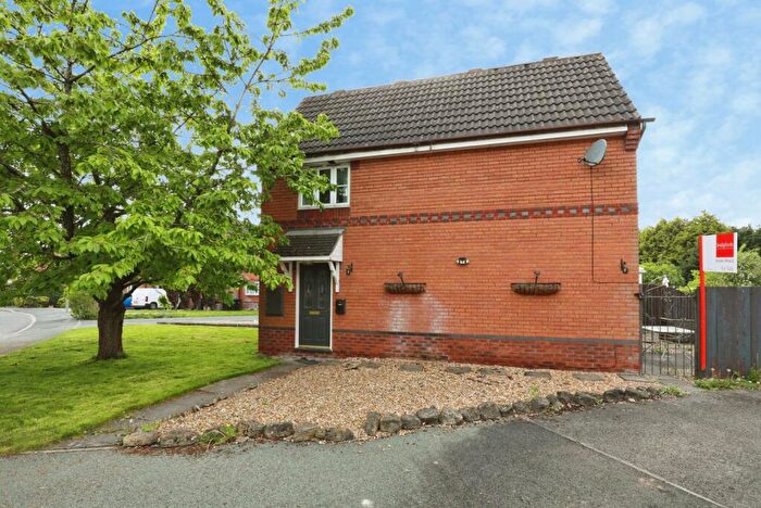 2 Bedroom Semi Detached House For Sale In Whiston Close, Winsford, Cheshire, CW7