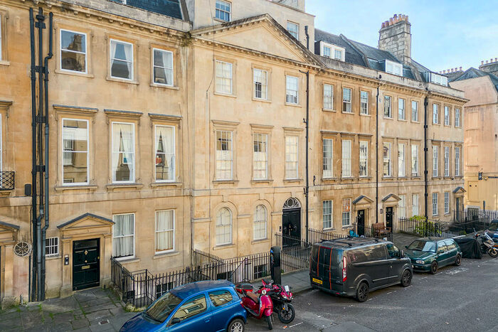 1 Bedroom Apartment To Rent In Alfred Street, Bath, BA1