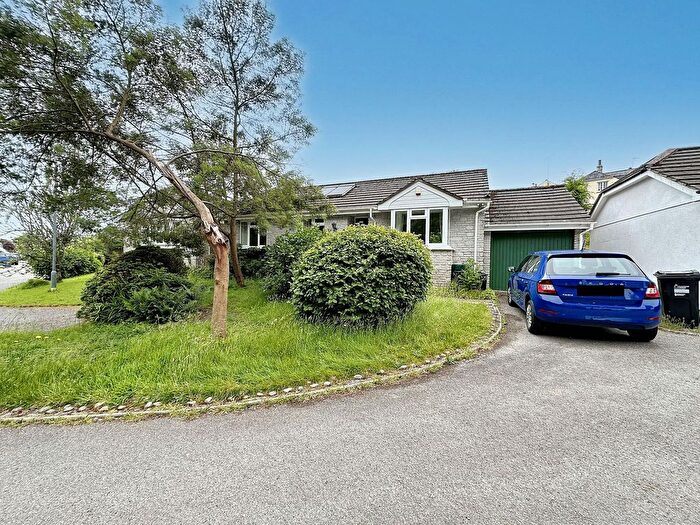 3 Bedroom Property For Sale In Trevoney, Budock Water, TR11