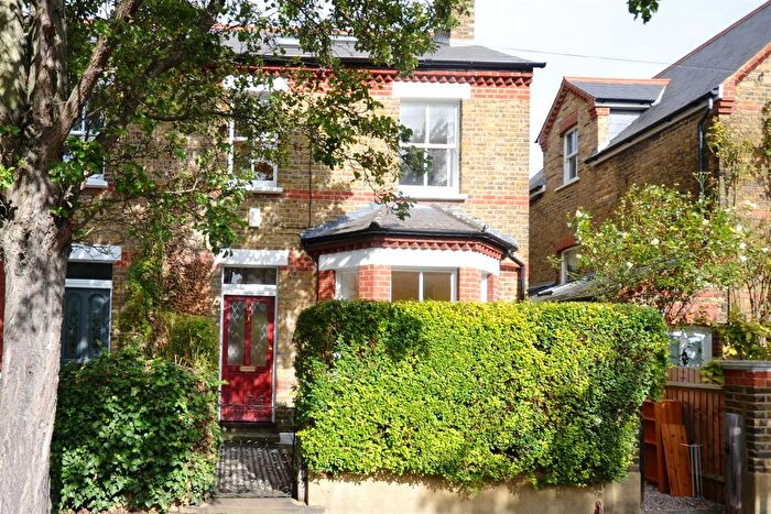 4 Bedroom Property To Rent In Clarence Road, London, SW19