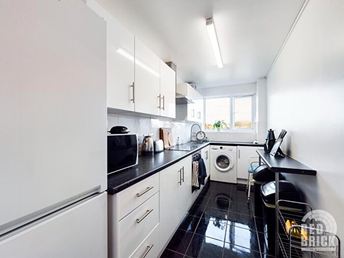 2 Bedroom Flat To Rent In London Road, Coventry, CV3