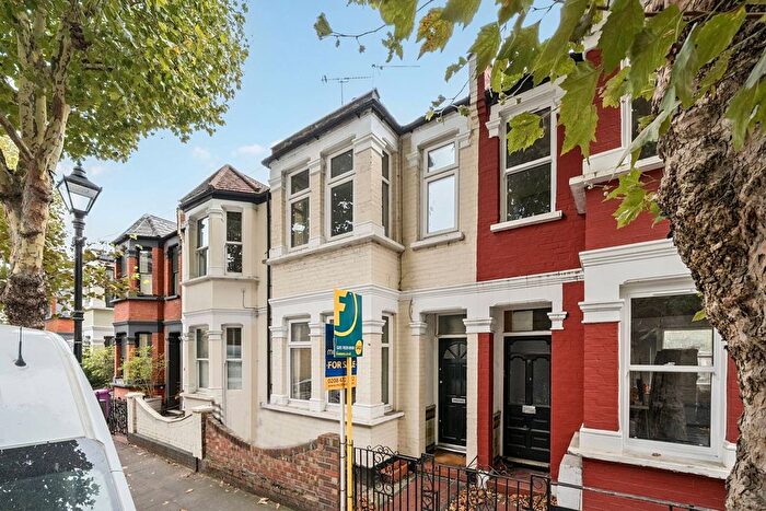 2 Bedroom Terraced House For Sale In Wrexham Road, Bow, London, E3