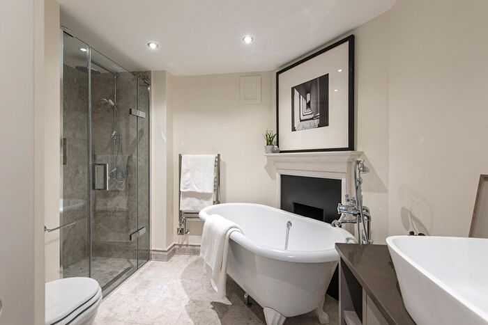 4 Bedroom Property To Rent In Paradise Road, Richmond, TW9