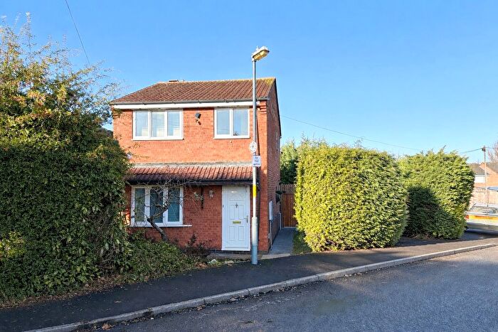 3 Bedroom Detached House For Sale In Kingfisher View, Birmingham, West Midlands, B34