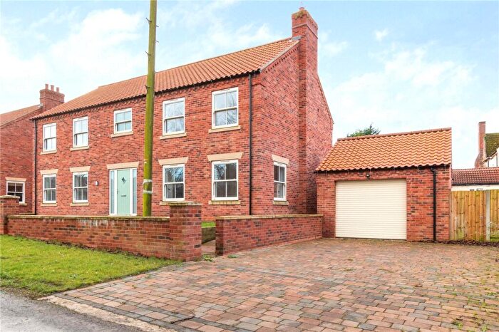 5 Bedroom Detached House For Sale In Sand Pit Lane, Alkborough, North Lincolnshire, DN15