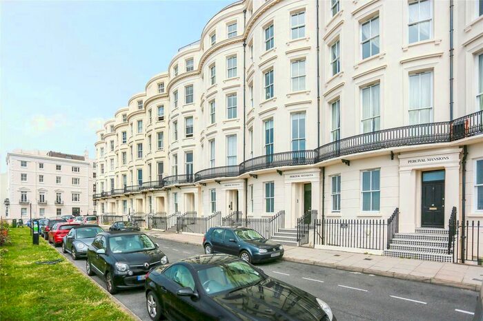 2 Bedroom Flat To Rent In Percival Terrace, Brighton, East Sussex, BN2