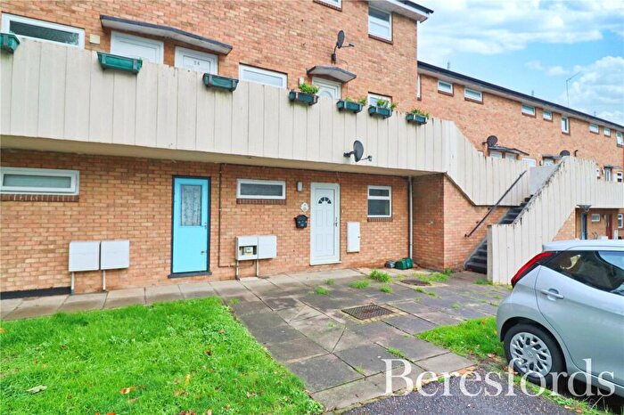 1 Bedroom Flat To Rent In Selworthy Close, CM11