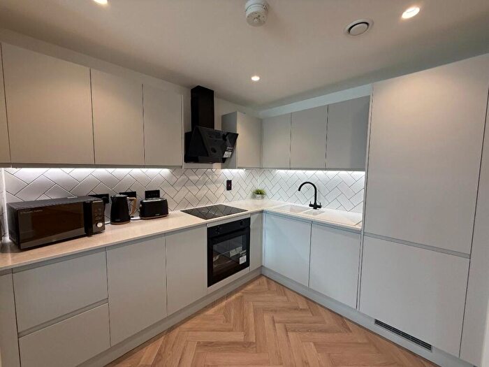 2 Bedroom Apartment To Rent In Lomax Building, Lomax Street, M1