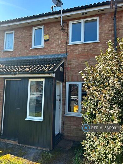 1 Bedroom Terraced House To Rent In Penn Road, Slough, SL3