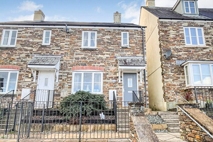 3 Bedroom Semi Detached House For Sale In Dellohay Park, Saltash, Cornwall, PL12