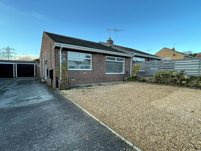 2 Bedroom Semi-Detached Bungalow To Rent In Delilah Road, Hamworthy, BH15
