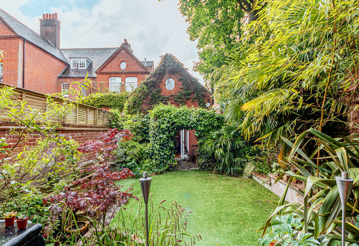 4 Bedroom Semi-Detached House To Rent In Mycenae Road, London, SE3