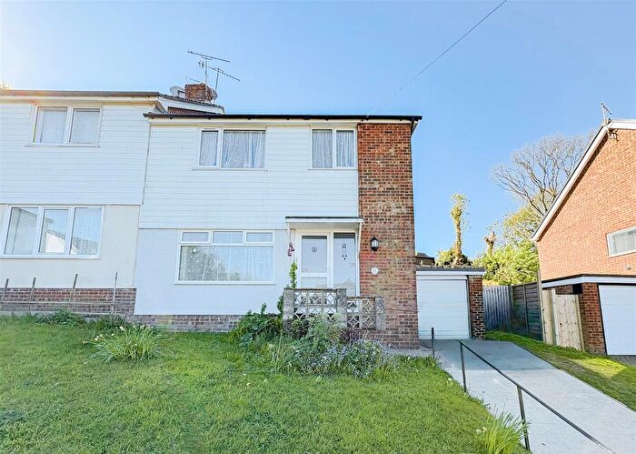 3 Bedroom Semi-Detached House To Rent In Austen Way, Hastings, TN35