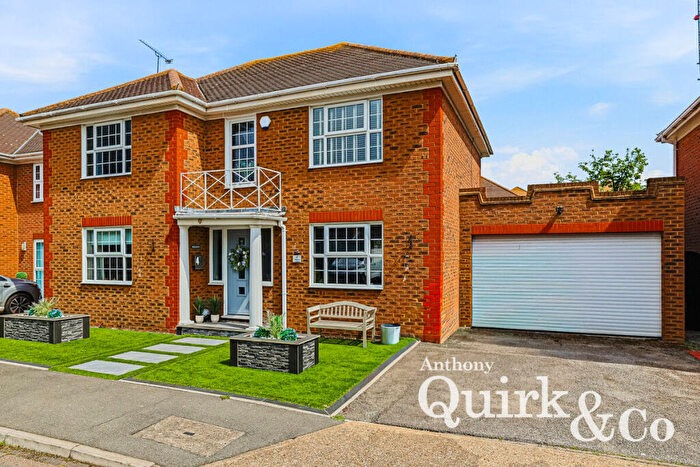 4 Bedroom Detached House For Sale In Silver Point Marine, Canvey Island, SS8