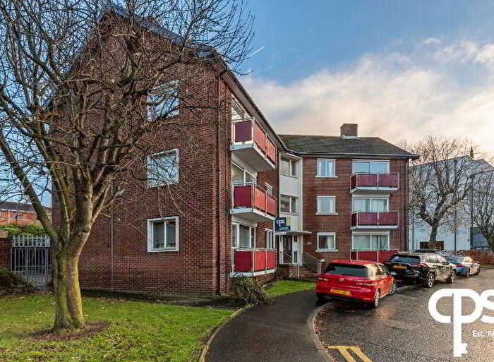 2 Bedroom Apartments For Sale In Apartment Lisburn Road, Belfast, BT9