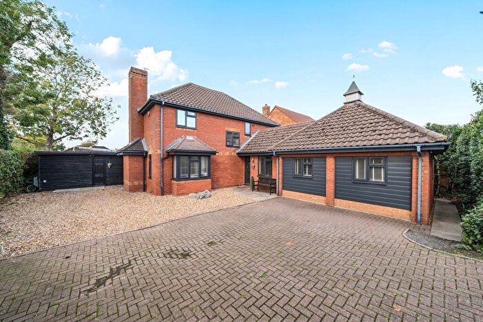5 Bedroom Detached House For Sale In Oak Drive, Pulloxhill, MK45