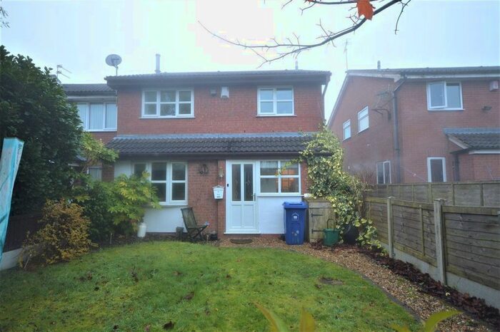 2 Bedroom Semi-Detached House To Rent In Heathfield Drive, Newcastle-Under-Lyme ST5