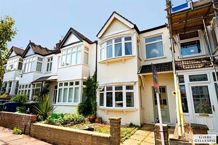 3 Bedroom Terraced House For Sale In Harrow View Road, Ealing, W5