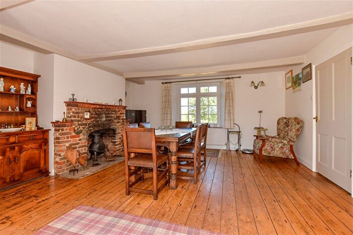 5 Bedroom Detached House For Sale In Grove, Grove, Kent, CT3