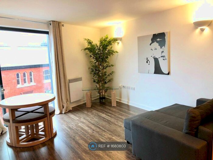 1 Bedroom Flat To Rent In Jewellery Quarter, Birmingham, B18