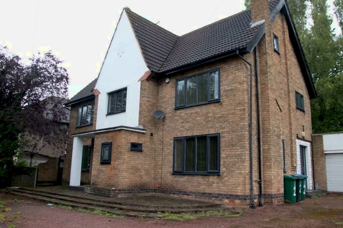 7 Bedroom House To Rent In Fletchemstead Highway, CV4