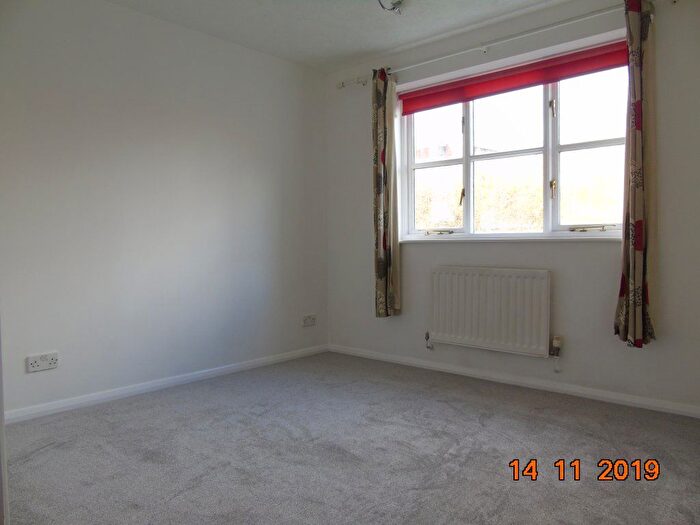 2 Bedroom Flat To Rent In Richards Way, Cippenham, Slough, SL1