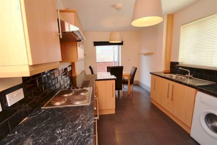 4 Bedroom Terraced House To Rent In Holborn Avenue, Sneinton, Nottingham, NG2