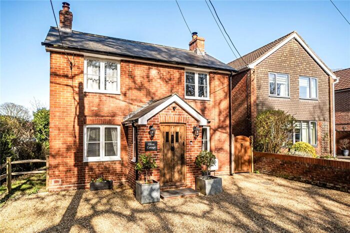 4 Bedroom Detached House For Sale In Park Lane, Marchwood, Southampton, Hampshire, SO40