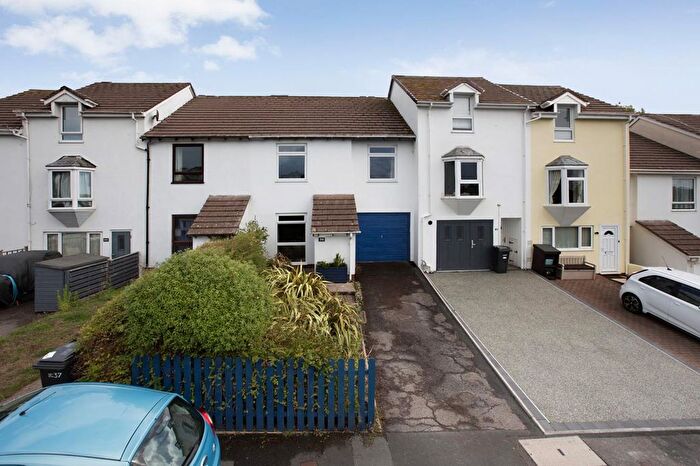 4 Bedroom Terraced House For Sale In Howard Close, Teignmouth, TQ14
