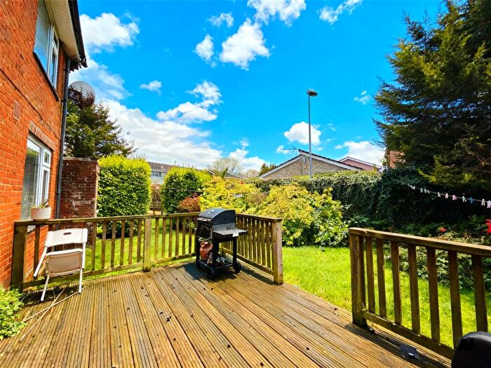 4 Bedroom Semi Detached House For Sale In Sydney Road, Christchurch, Dorset, BH23