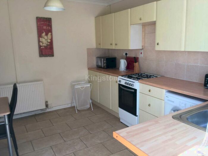 3 Bedroom Terraced House To Rent In Fitzroy Street, Cathays, CF24