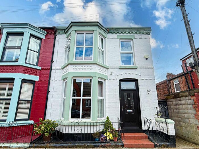 4 Bedroom End Of Terrace House For Sale In Belgrave Road, Aigburth, L17