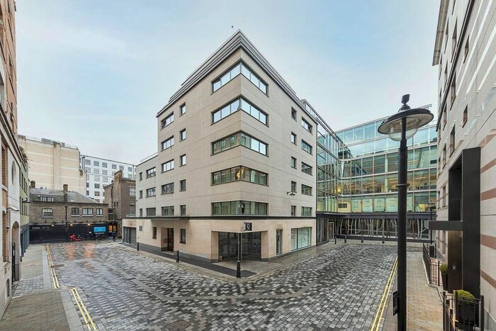 2 Bedroom Flat To Rent In Babmaes Street, St James's, Hd, SW1Y