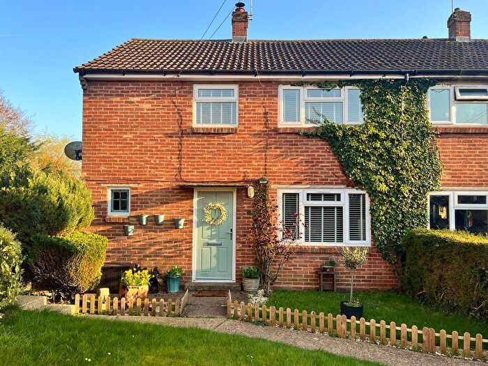 3 Bedroom Terraced House For Sale In Marston Close, Chesham, HP5