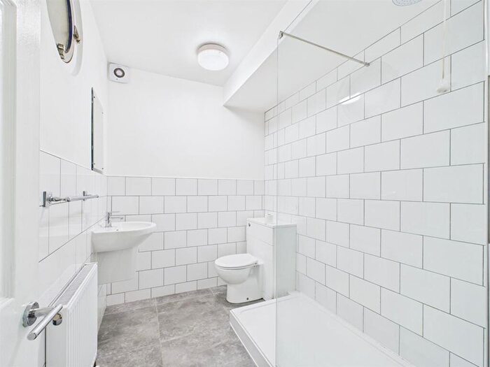 1 Bedroom Flat To Rent In Walpole Terrace, Brighton, BN2