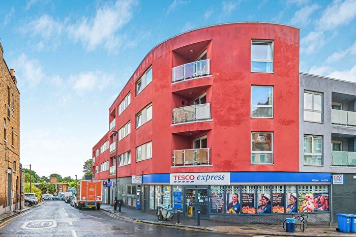 1 Bedroom Flat To Rent In Willow Way, Sydenham, SE26
