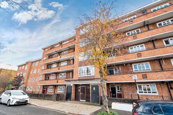 2 Bedroom Property To Rent In Hemans Street, Stockwell, London, SW8