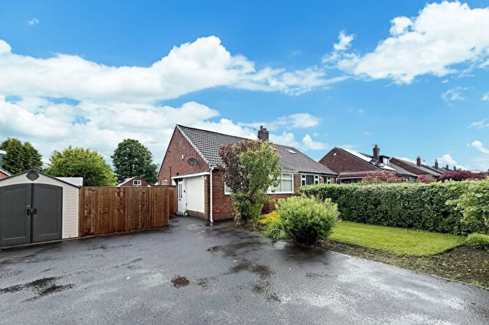 2 Bedroom Bungalow To Rent In Wigan Road, Bolton, BL3