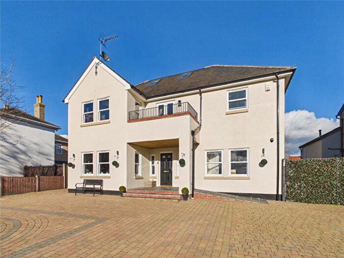 5 Bedroom Detached House For Sale In Melford Road, Sudbury, Suffolk, CO10