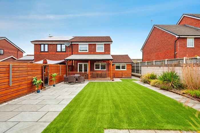 3 Bedroom Semi Detached House For Sale In Waterpark Drive, Liverpool, Merseyside, L28