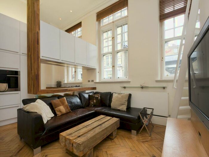 2 Bedroom Apartment To Rent In Clerkenwell Road, EC1M