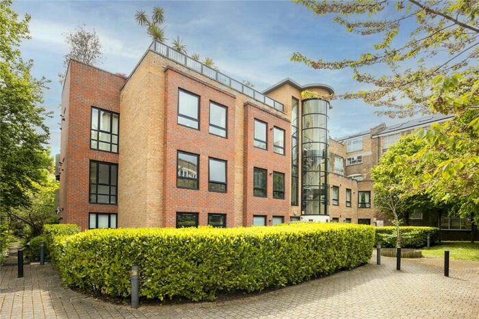 1 Bedroom Apartment To Rent In Devonshire Court, Manor Gardens, London, N7