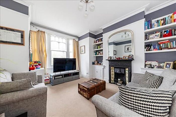 2 Bedroom Flat To Rent In Durnsford Road, Wimbledon Park, SW19