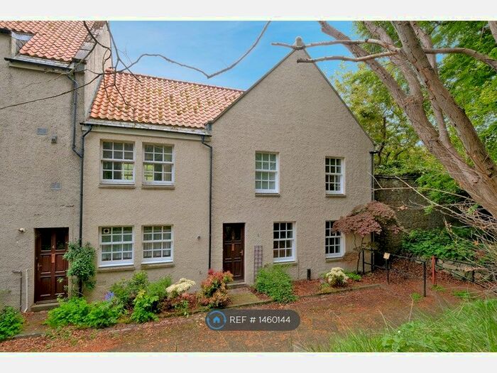 2 Bedroom Flat To Rent In Seaton Stables, Old Aberdeen, Aberdeen, AB24