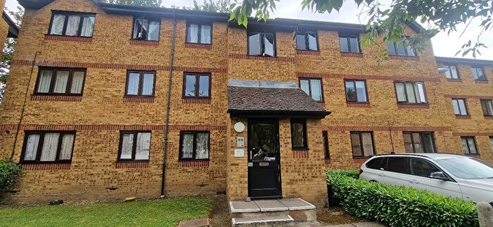 2 Bedroom Flat To Rent In Sawyer Close, London, N9